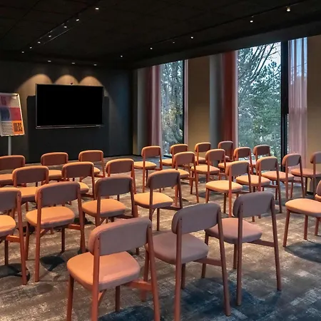 Tribe Croix Rousse فندق