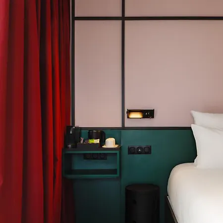 Tribe Croix Rousse 4*