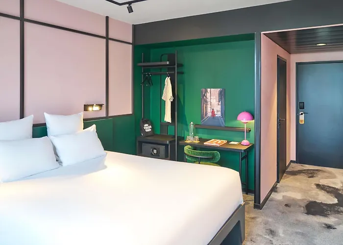 Hotel Tribe Croix Rousse 4*